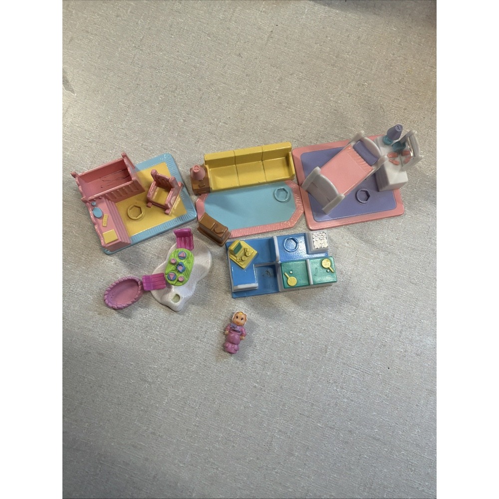 Vintage 90s LGTI LEWIS GALOOB My Pretty Dollhouse Collection Lot Castle Figures